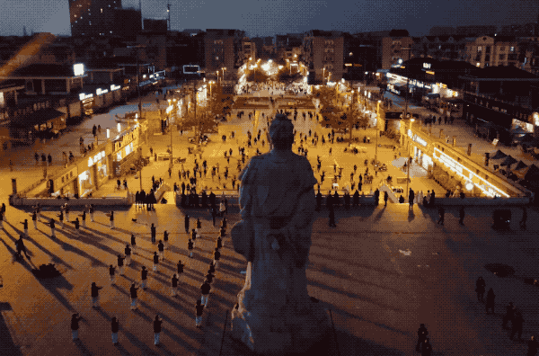 07CB31E81CA59B8618556448374C4DFC3FC06DFD_size1961_w600_h396.gif