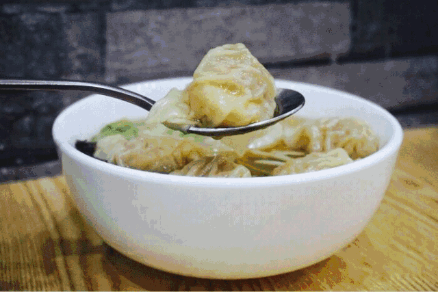 A65E909A7C3E19926FDCC7076108DEFE1F8BA823_size200_w640_h427.gif