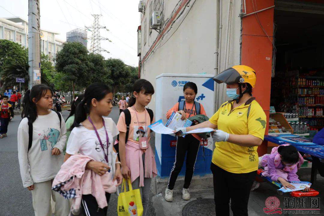 3bd46a3a678049a122f8e7aacfaf2be1.jpg 3bd46a3a678049a122f8e7aacfaf2be1.jpg