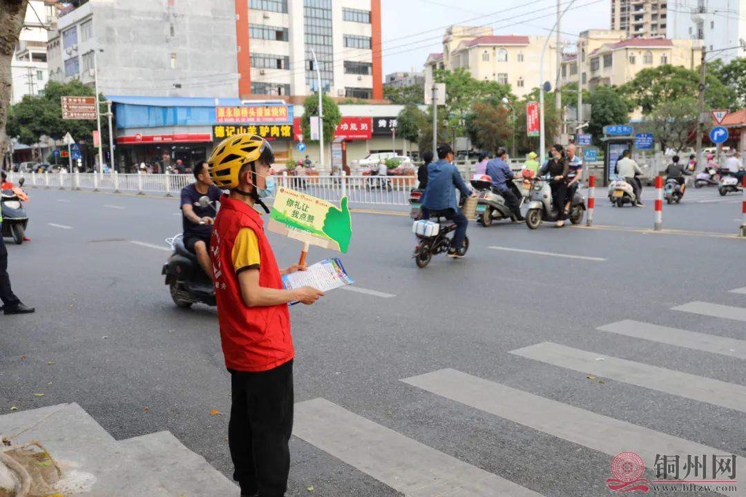 d1f43b105661f824a590ad75eb6d0519.jpg d1f43b105661f824a590ad75eb6d0519.jpg