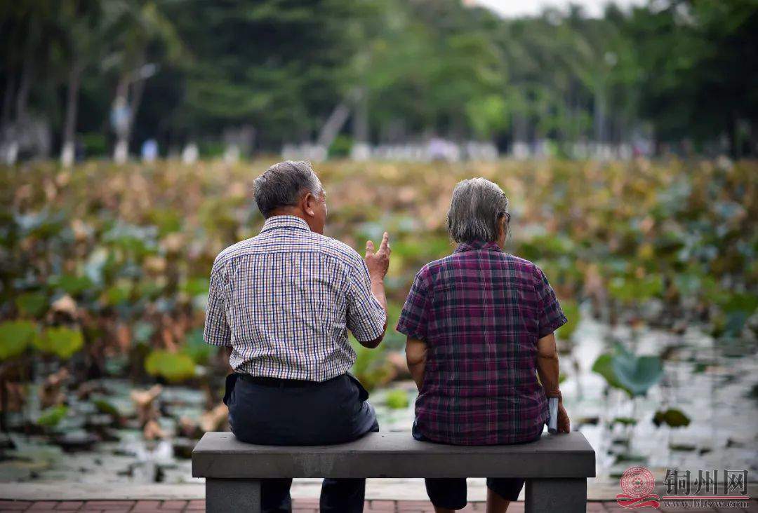 e39702d01931febcc5745fd8a9c4c2a8.jpg e39702d01931febcc5745fd8a9c4c2a8.jpg