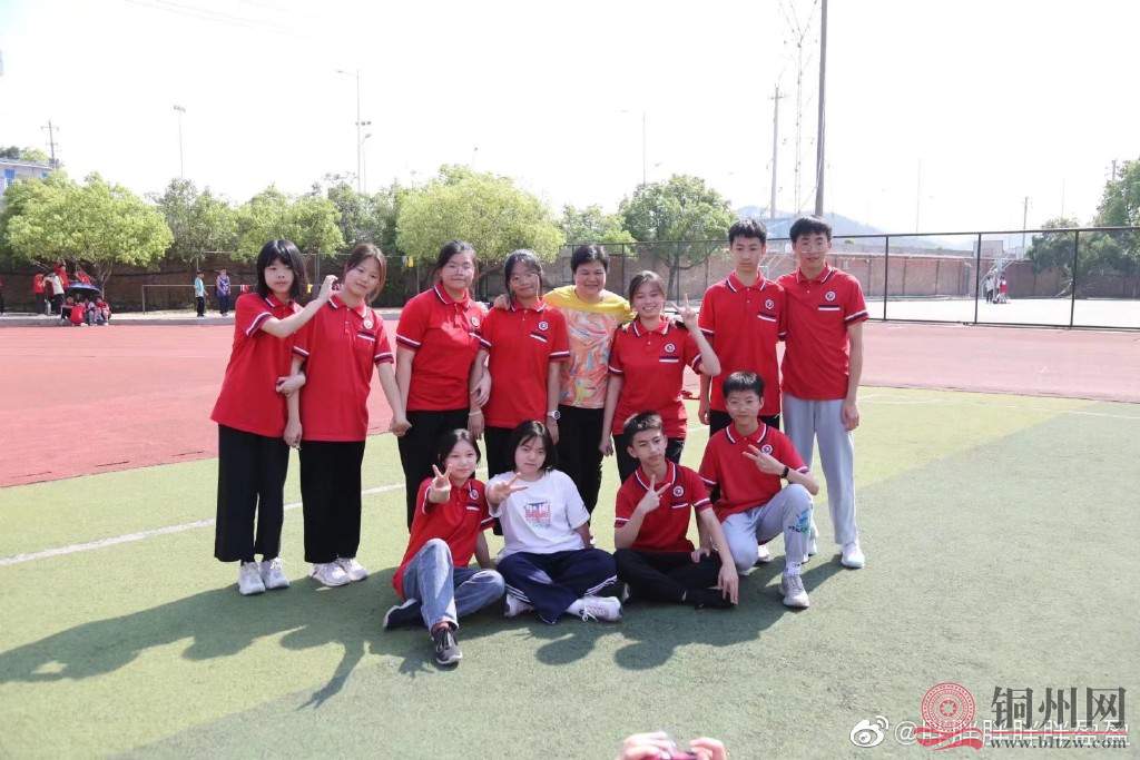 008k4h84gy1h3ns9w1hfnj31900u07cr.jpg
