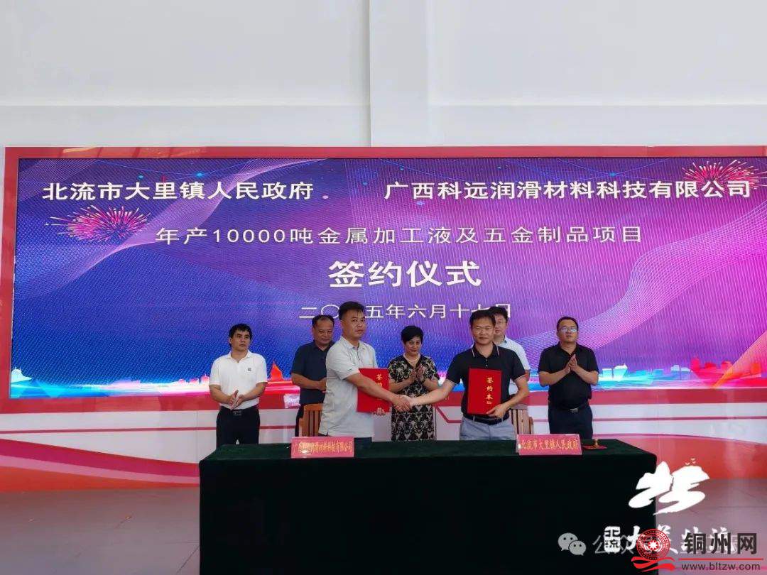 c9f96cbe49d88949ef2dd23830c3318c.jpg
