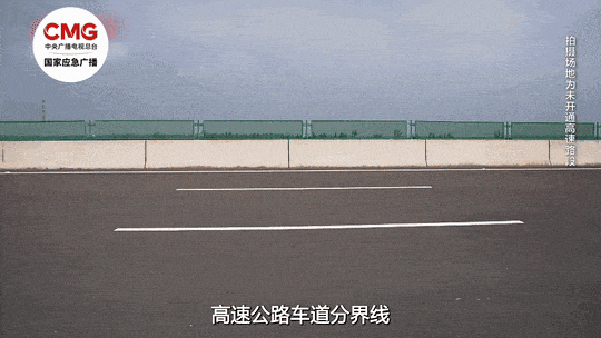 e9ebe289f2a8dbaa22ab22fa5cf78df8.gif